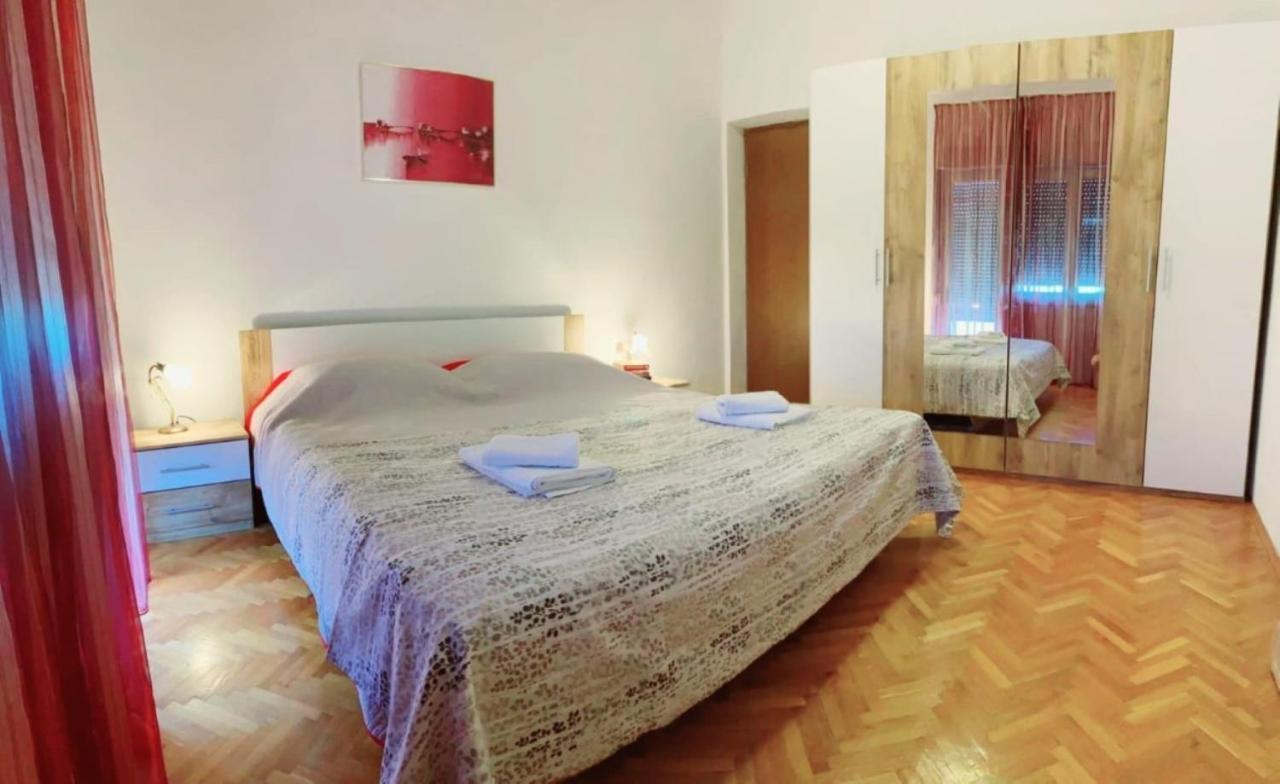Apartments Villa Golden View Τρογκίρ Εξωτερικό φωτογραφία