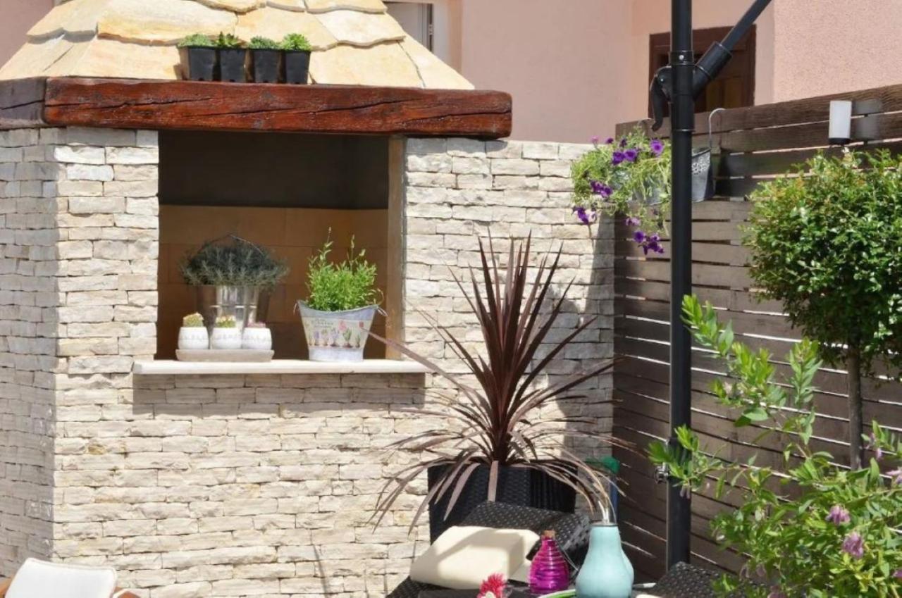 Apartments Villa Golden View Τρογκίρ Εξωτερικό φωτογραφία